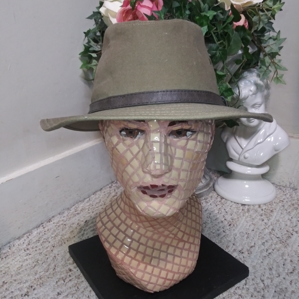 Swiss Gear Performane Gear Olive Canvas Safari Style Sun Hat